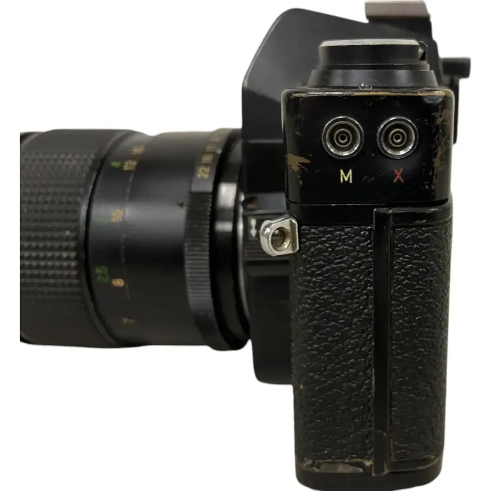 Vivitar 220 / SL 35mm SLR Film Camera With 135MM Auto Telephoto - UNTESTED